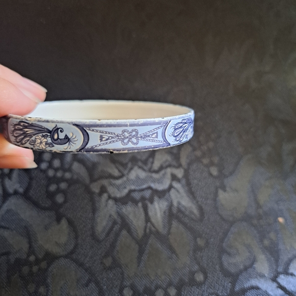 Vintage MICHAELA FREY Enamel Bangle - Picture 6 of 10